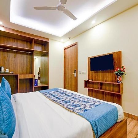 Hotel Rosewood Near Delhi Airport New Delhi Exterior foto