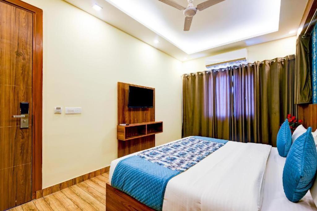 Hotel Rosewood Near Delhi Airport New Delhi Exterior foto
